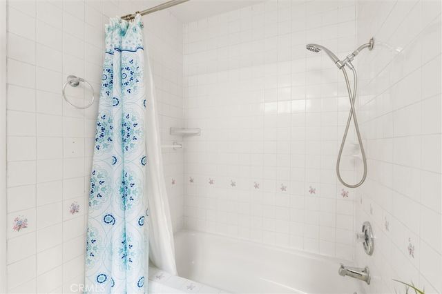 5460 E Village Drive, Commerce, CA 90040