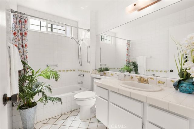 5460 E Village Drive, Commerce, CA 90040