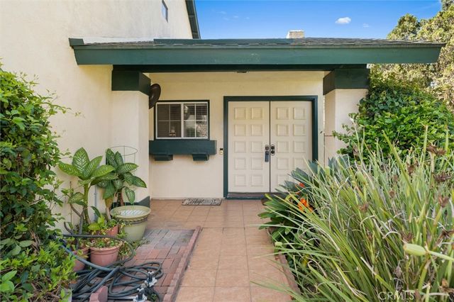 5460 E Village Drive, Commerce, CA 90040