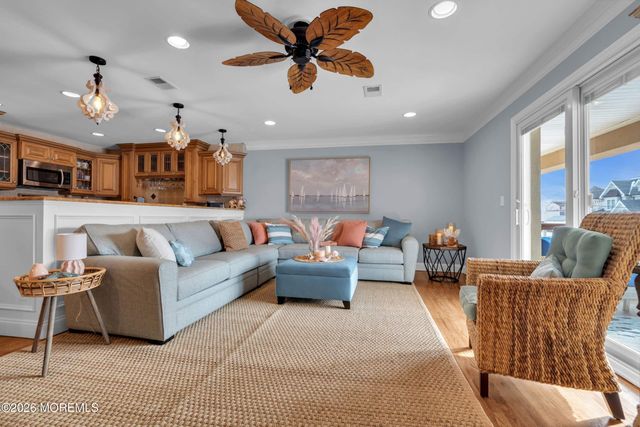 101 New Jersey Avenue 4D, Point Pleasant Beach, NJ 08742