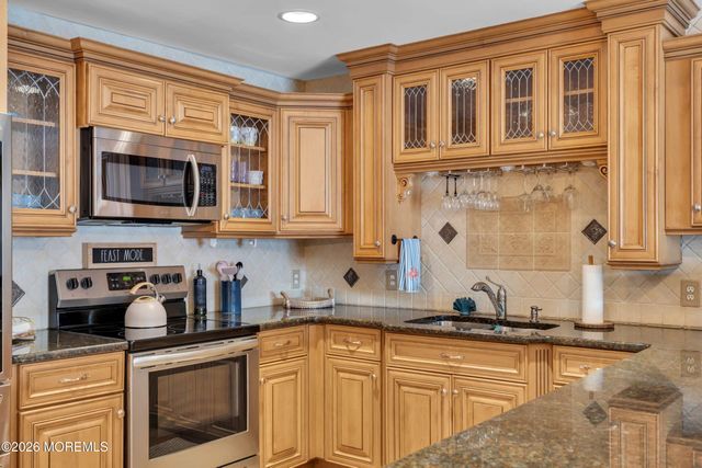 101 New Jersey Avenue 4D, Point Pleasant Beach, NJ 08742