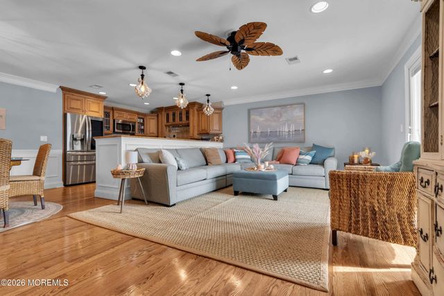 101 New Jersey Avenue 4D, Point Pleasant Beach, NJ 08742