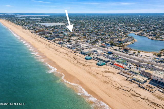 101 New Jersey Avenue 4D, Point Pleasant Beach, NJ 08742