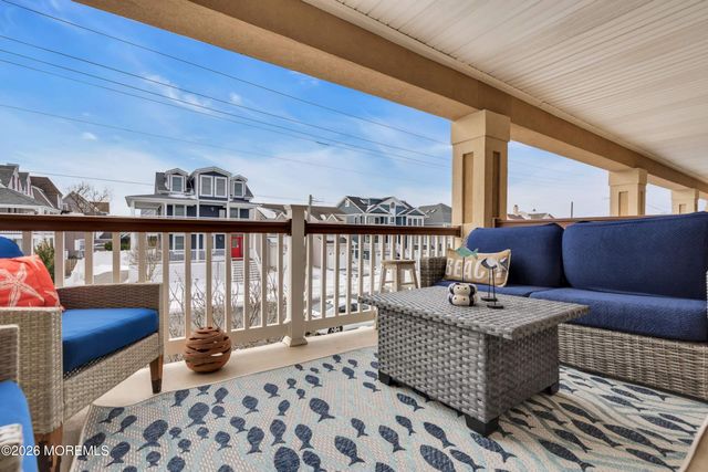 101 New Jersey Avenue 4D, Point Pleasant Beach, NJ 08742