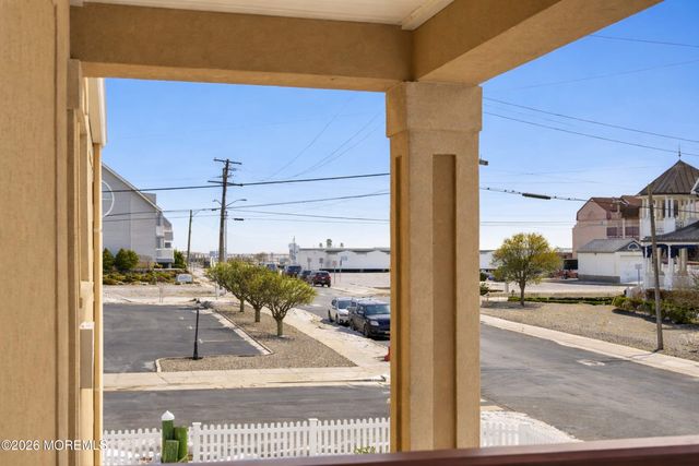 101 New Jersey Avenue 4D, Point Pleasant Beach, NJ 08742