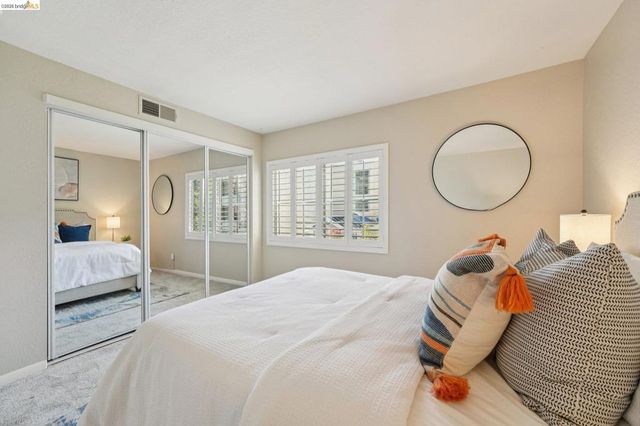 535 Pierce St 3216, Albany, CA 94706