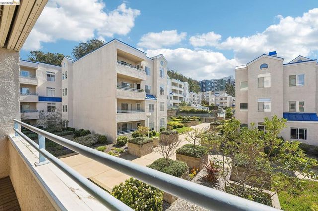 535 Pierce St 3216, Albany, CA 94706