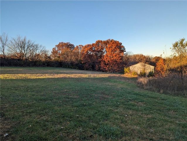 15414 Y Highway, Excelsior Springs, MO 64024