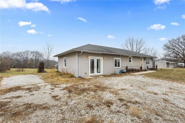 15414 Y Highway, Excelsior Springs, MO 64024