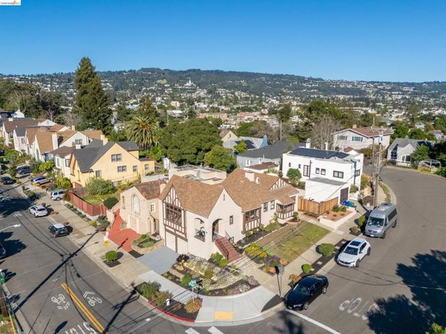 2900 Sheffield Ave, Oakland, CA 94602