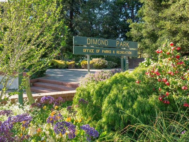 2900 Sheffield Ave, Oakland, CA 94602