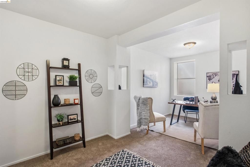 Image 29 of property listing at 2900 Sheffield Ave, Oakland, CA 94602