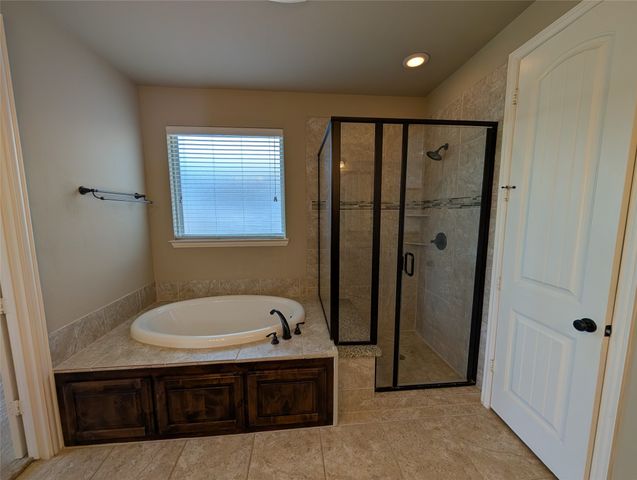 591 Deverson Drive, Rockwall, TX 75087
