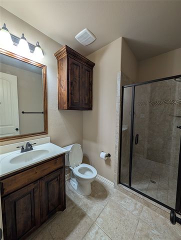 591 Deverson Drive, Rockwall, TX 75087