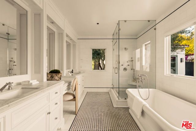 451 16th Street, Santa Monica, CA 90402