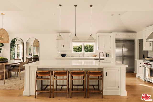451 16th Street, Santa Monica, CA 90402