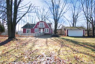 1315 W Marr Road, Howell Township, MI 48855