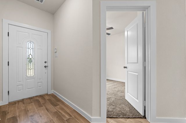 301 Kalura Way, Tool, TX 75143
