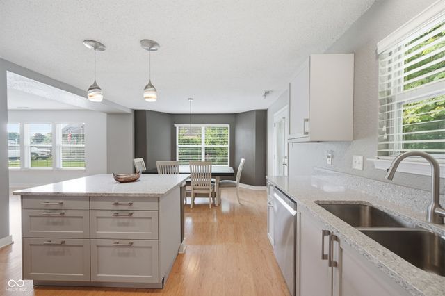 2046 Meadowlark Lane, Brownsburg, IN 46112