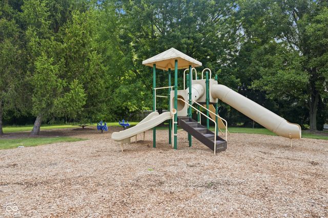 2046 Meadowlark Lane, Brownsburg, IN 46112