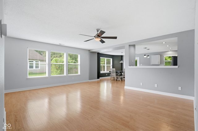 2046 Meadowlark Lane, Brownsburg, IN 46112