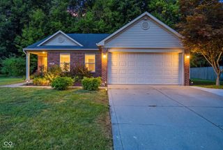 2046 Meadowlark Lane, Brownsburg, IN 46112