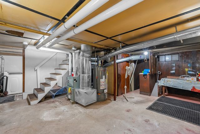 567 Poplar Street, Boston, MA 02131