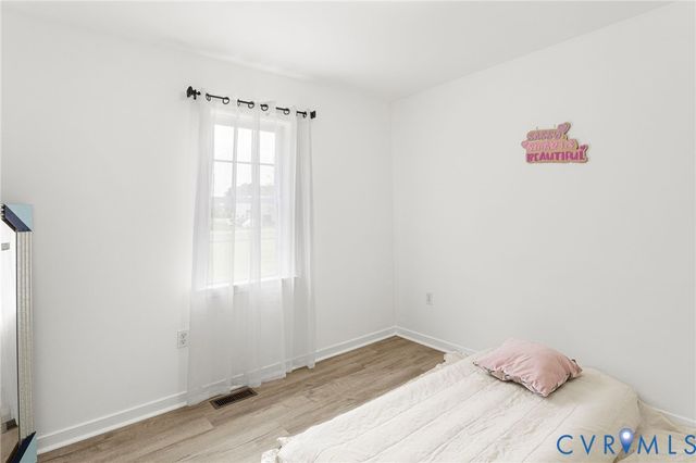 119 W Jefferson Ave, Warsaw, VA 22572