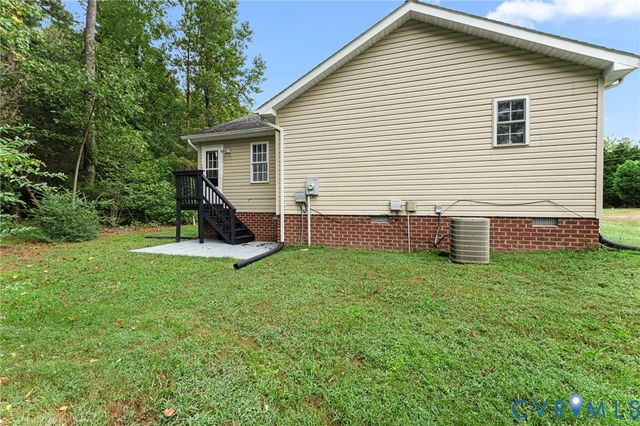 119 W Jefferson Ave, Warsaw, VA 22572