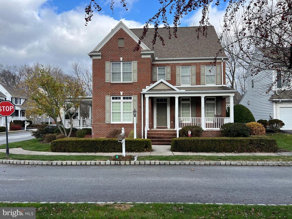 19 THICKET LN, Lancaster, PA 17602
