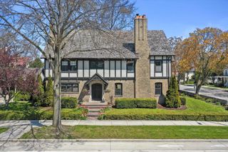 304 16th STREET, Racine, WI 53403