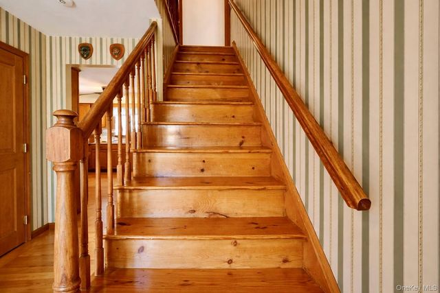 20 Day Road, Campbell Hall, NY 10916