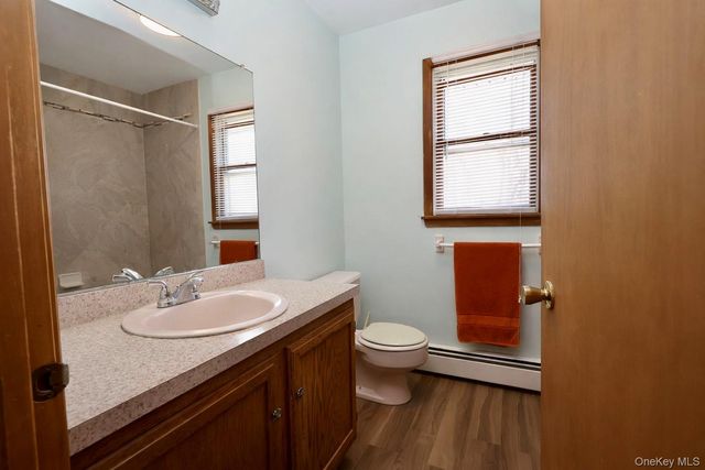 20 Day Road, Campbell Hall, NY 10916