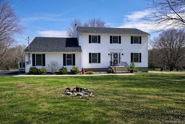 20 Day Road, Campbell Hall, NY 10916