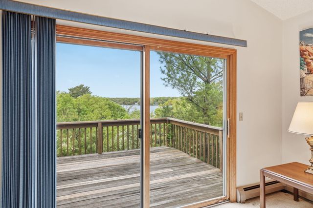 92 Shorewood Drive, Mashpee, MA 02649