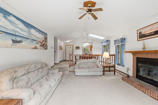 92 Shorewood Drive, Mashpee, MA 02649
