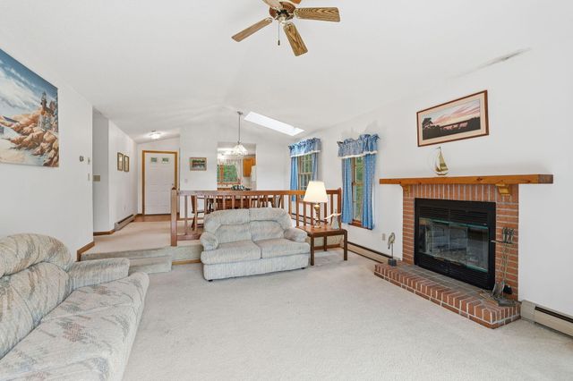92 Shorewood Drive, Mashpee, MA 02649
