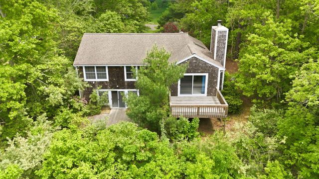 92 Shorewood Drive, Mashpee, MA 02649