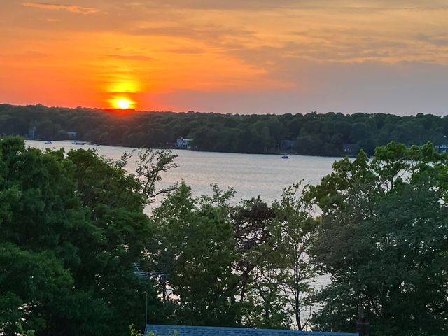 92 Shorewood Drive, Mashpee, MA 02649