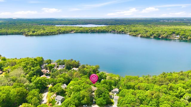 92 Shorewood Drive, Mashpee, MA 02649