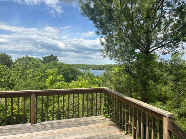 92 Shorewood Drive, Mashpee, MA 02649