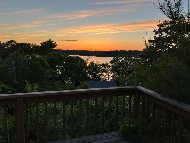 92 Shorewood Drive, Mashpee, MA 02649