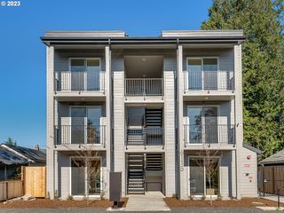 6115 Ne Multnomah St 9, Portland, OR 97213