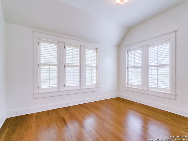 204 Parklane, Olmos Park, TX 78212