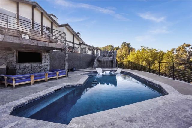 1711 Sirrine, North Tustin, CA 92705