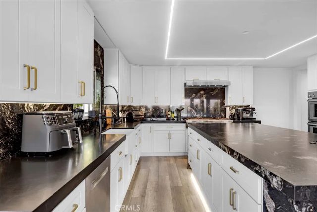 1711 Sirrine, North Tustin, CA 92705