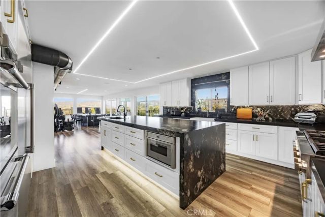 1711 Sirrine, North Tustin, CA 92705