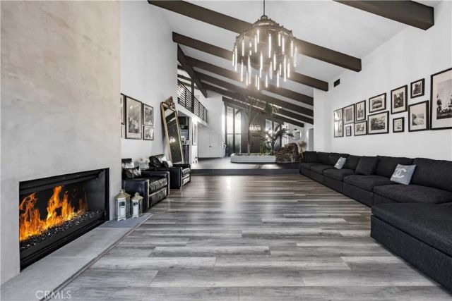 1711 Sirrine, North Tustin, CA 92705