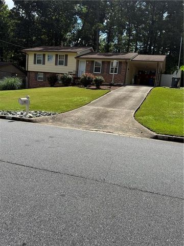 6490 Cedar Hurst Trail, Atlanta, GA 30349