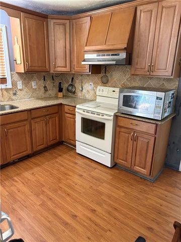 6490 Cedar Hurst Trail, Atlanta, GA 30349